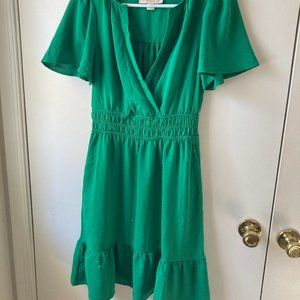 Monteau Kelly Green Dress with Flutter Sleeves and Tiered Hem